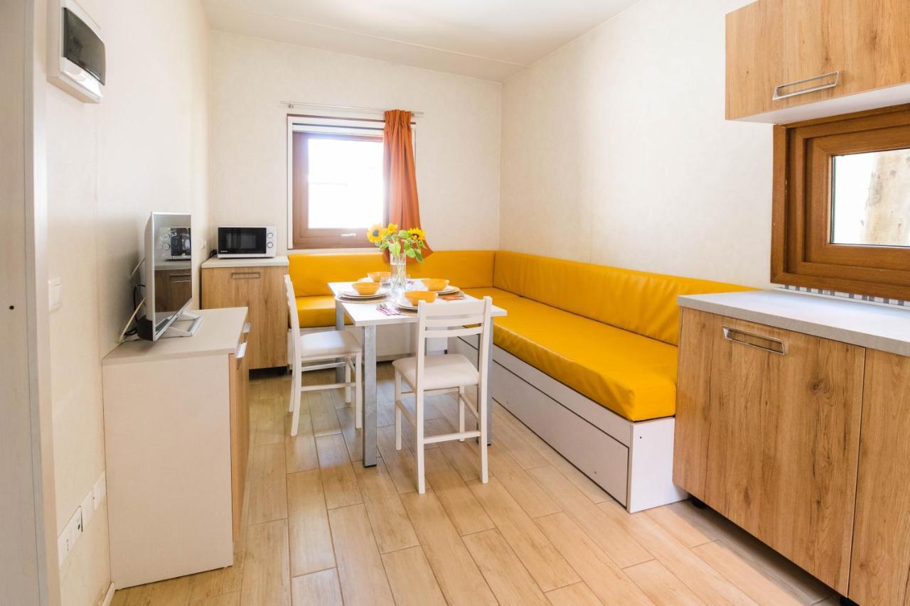 Camping Le Palme Marina Di Bibbona Exterior photo