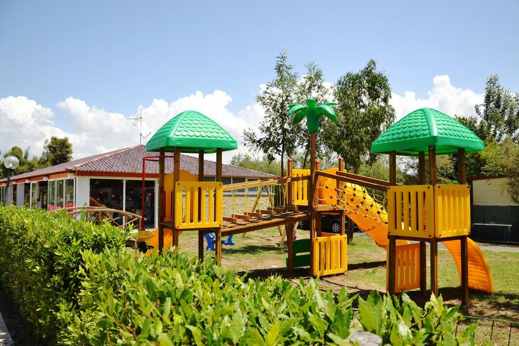 Camping Le Palme Marina Di Bibbona Exterior photo